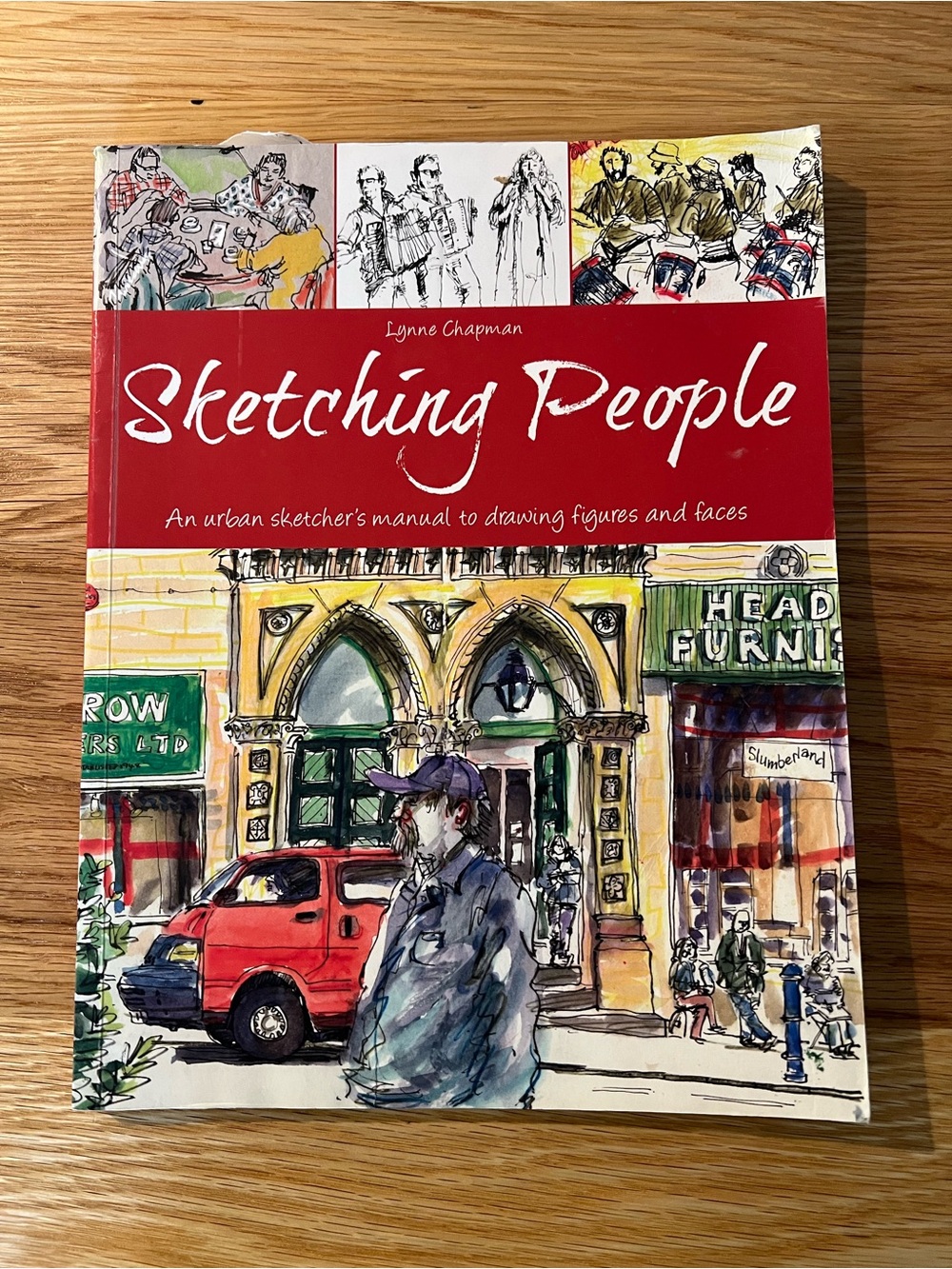 Sketching People by Lynne Chapman Urban Sketching Figures Faces Drawing Art Book